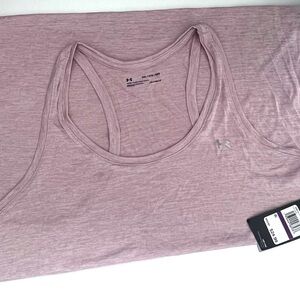 Women’s UnderArmour XXL Loose (keep you cool) HeatGear work out tank top